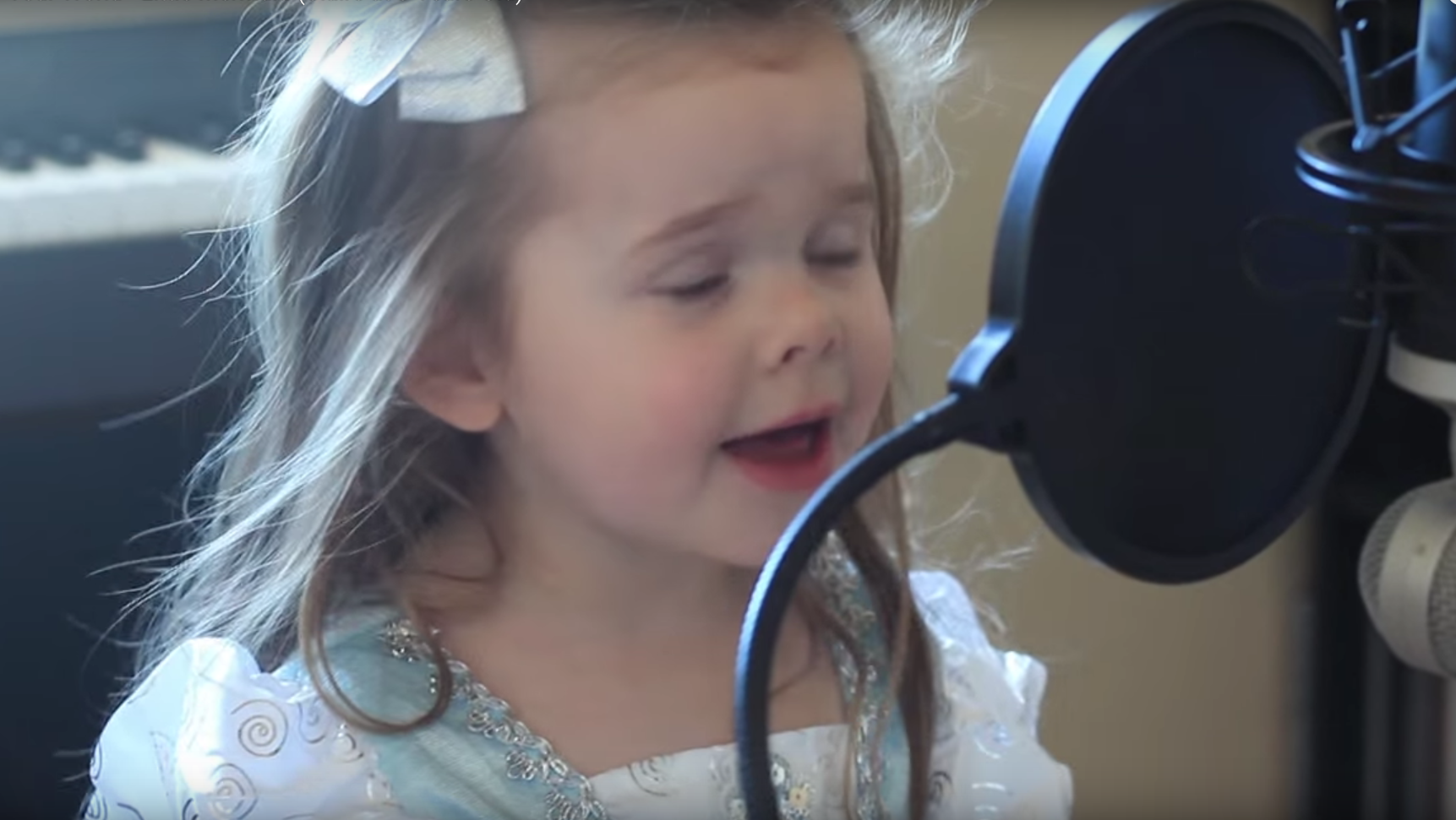 Little Girl Singing a Disney Song will melt your heart